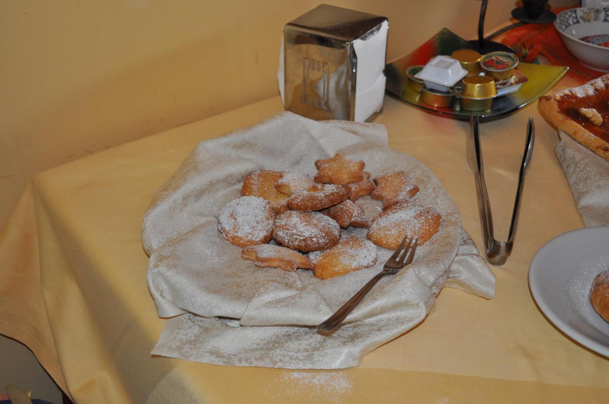 Hotel Duca Di Calabria سيرا سان برونو المظهر الخارجي الصورة