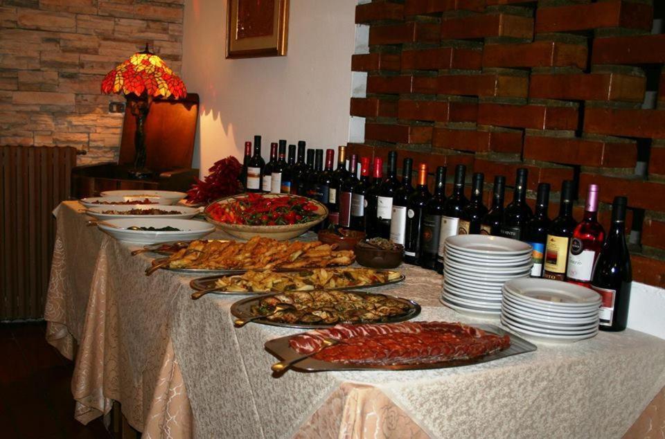 Hotel Duca Di Calabria سيرا سان برونو المظهر الخارجي الصورة