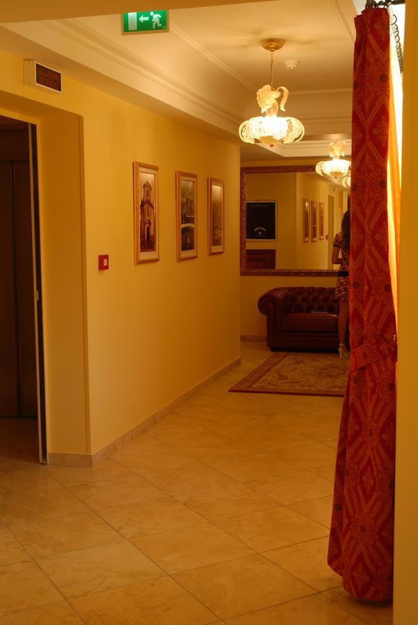 Hotel Duca Di Calabria سيرا سان برونو المظهر الخارجي الصورة